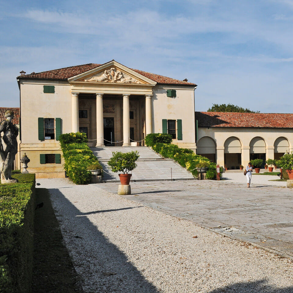 Villa Emo